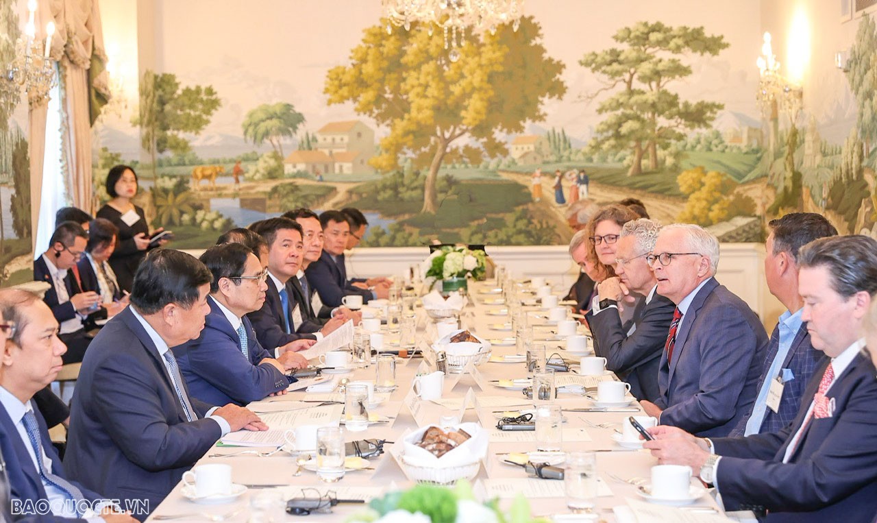 Thủ tướng Chính phủ đề nghị doanh nghiệp bán dẫn Hoa Kỳ tiếp tục đầu tư sâu, rộng và nhiều hơn tại Việt Nam