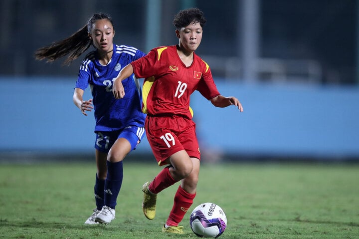 U17 nữ Việt Nam để thua U17 nữ Philippines.