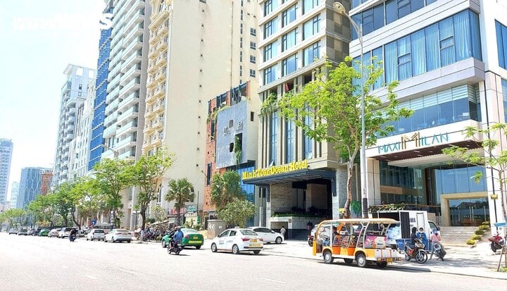 Hệ thống khách sạn ven biển Đà Nẵng.