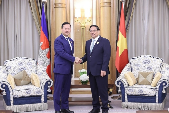 Thủ tướng Phạm Minh Chính gặp Thủ tướng Campuchia Hun Manet tại Hội nghị cấp cao ASEAN - GCC, ngày 20/10. Ảnh: Minh Tiến