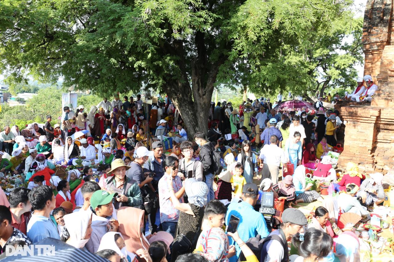 Rộn ràng lễ hội Katê của đồng bào Chăm tại Ninh Thuận - 2