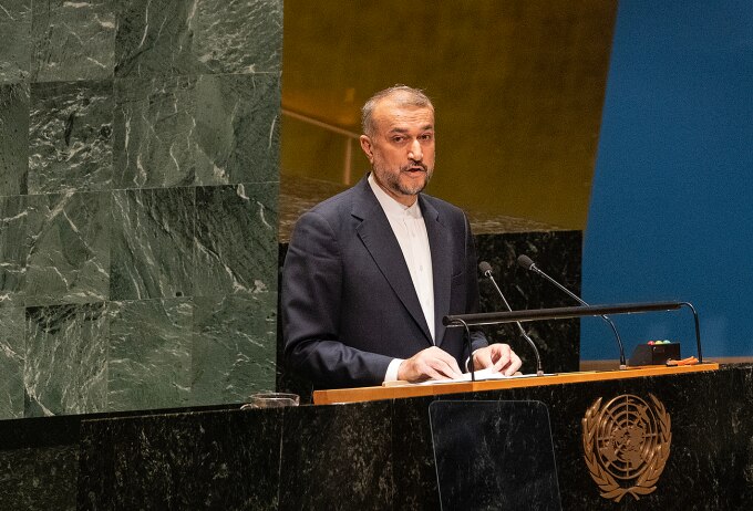 Ngoại trưởng Iran Amir-Abdollahian phát biểu tại Đại hội đồng Liên Hợp Quốc ở New York, Mỹ ngày 26/10. Ảnh: Reuters