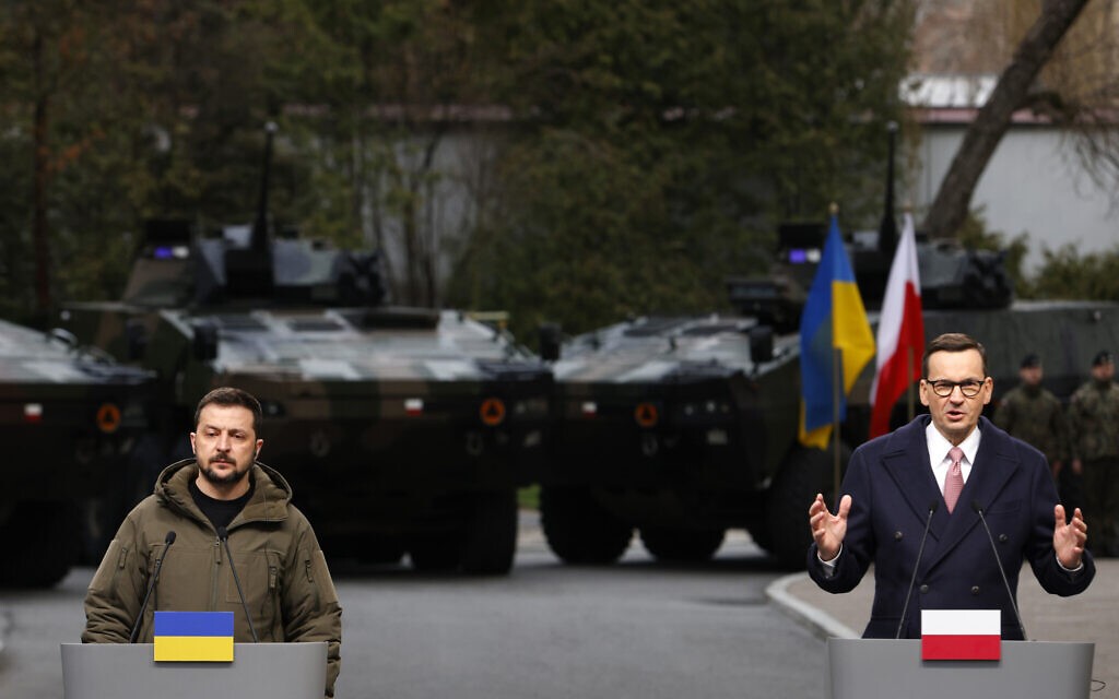 Lạnh lùng với Kiev, giai đoạn 'quan hệ lãng mạn' Ukraine-Ba Lan đã hết