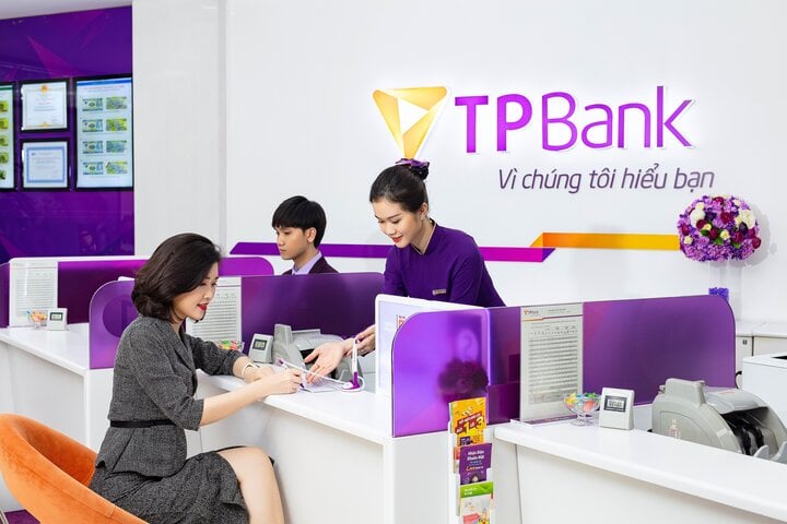 Lợi nhuận TPBank gần 5.000 tỷ đồng sau 3 quý - 1