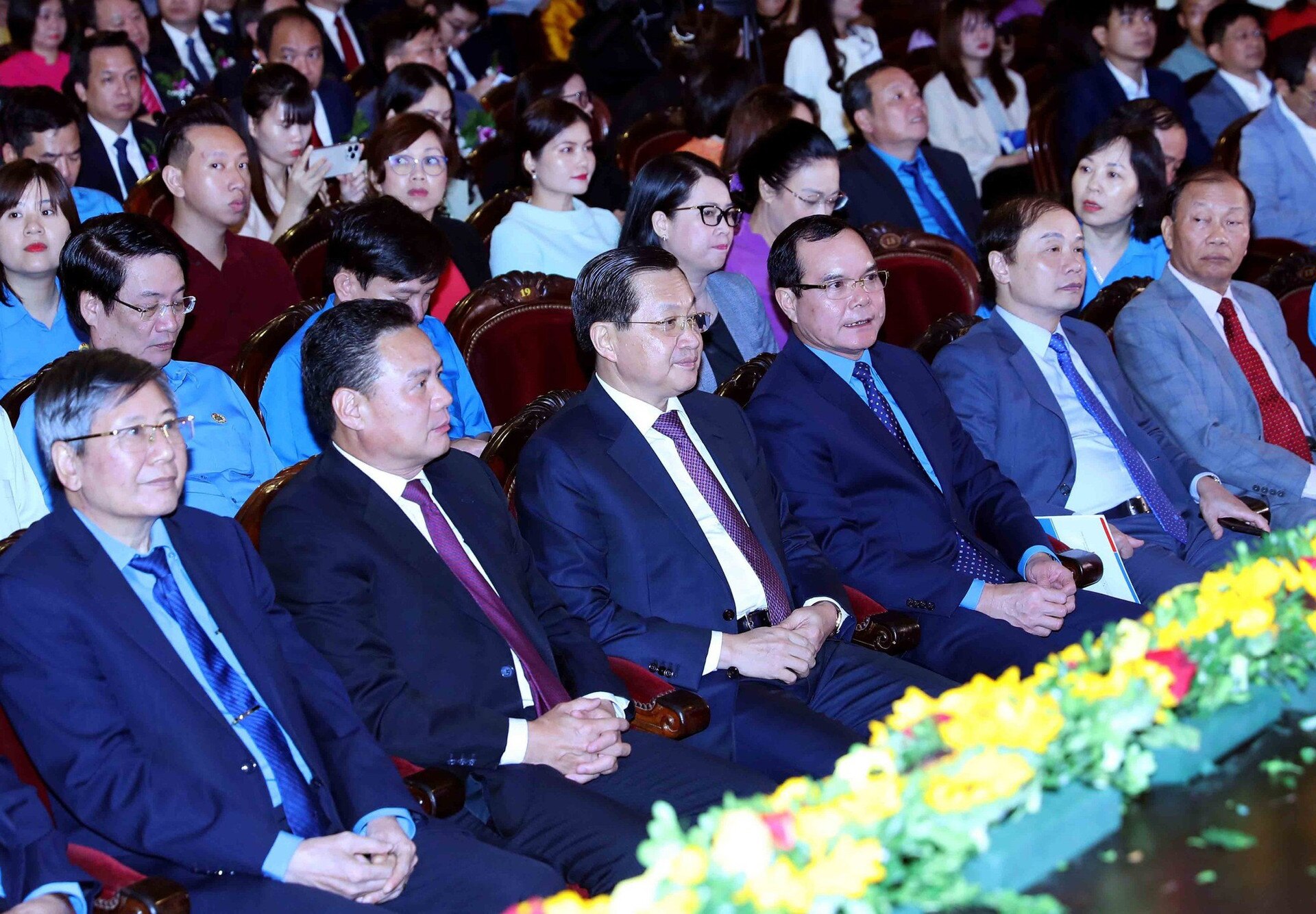 Phó Thủ tướng Lê Minh Khái: Người lao động là tài sản vô giá của doanh nghiệp - Ảnh 1.