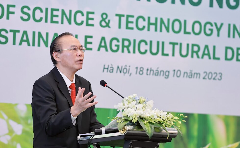 Nông nghiệp chuyển đổi xanh để Việt Nam trở thành 'bếp ăn tin cậy của thế giới' - Ảnh 1.