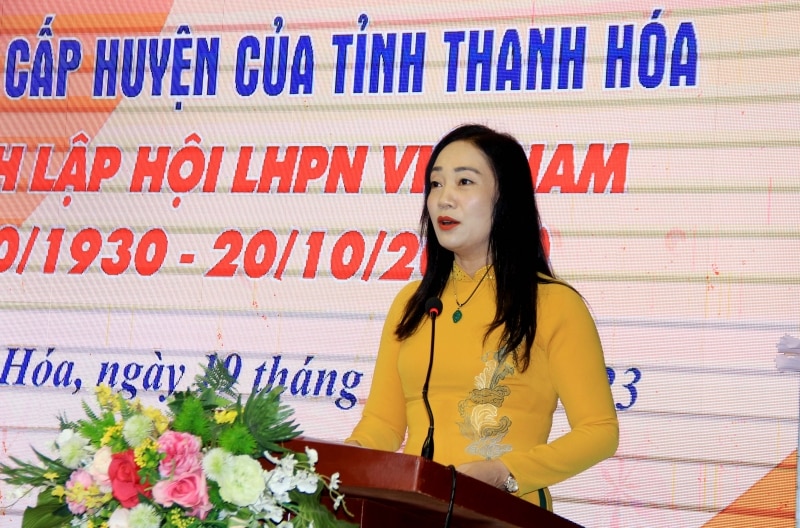 Bà Vũ Thị Hương, Giám đốc Sở LĐ-TB&XH tỉnh Thanh Hóa phát biểu tại hội thảo