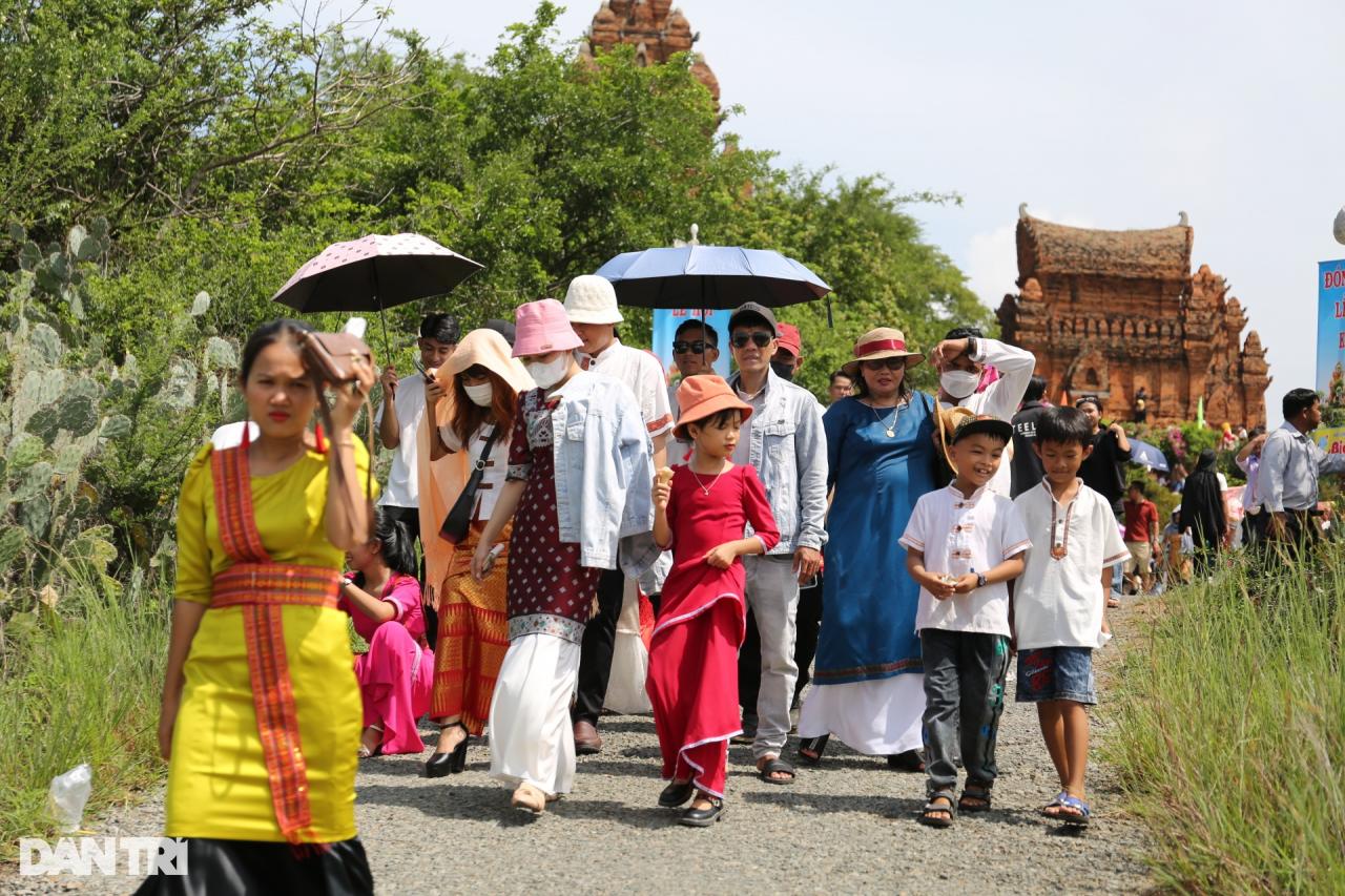 Rộn ràng lễ hội Katê của đồng bào Chăm tại Ninh Thuận - 14