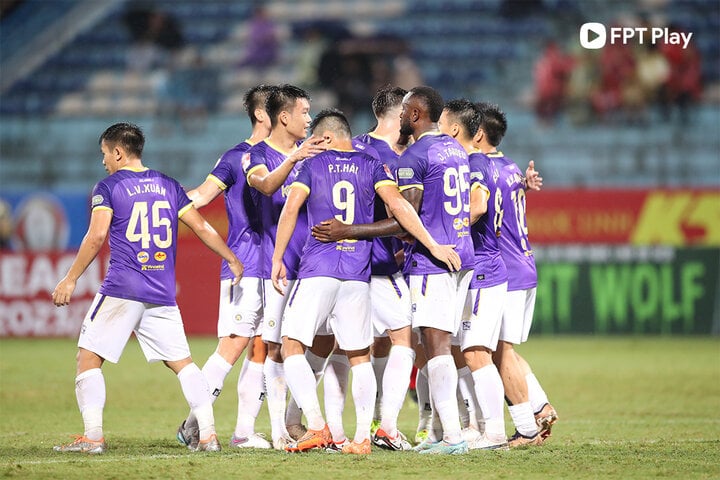 Hà Nội FC vừa cắt đứt mạch 5 trận thua bằng chiến thắng trước Wuhan Three Towns ở AFC Champions League. (Ảnh: FPT Play)