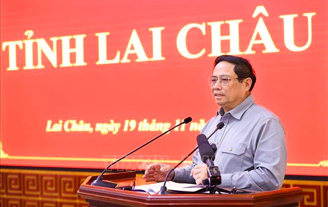Thủ tướng Phạm Minh Chính kết luận buổi làm việc với Ban Thường vụ Tỉnh ủy Lai Châu. Ảnh: Dương Giang/TTXVN