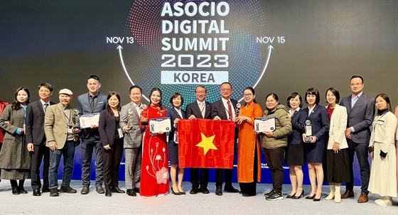 TPHCM được vinh danh tại Hội nghị ASOCIO Digital Summit với Giải thưởng Chính quyền số xuất sắc
