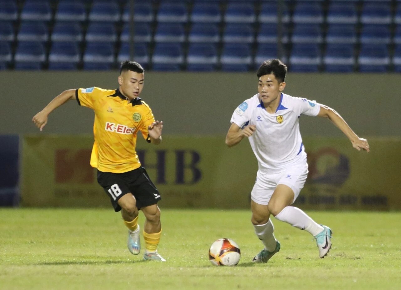 Cúp quốc gia 2023-2024: Đẳng cấp của tuyển thủ quốc gia Nguyễn Đình Bắc - Ảnh 2.