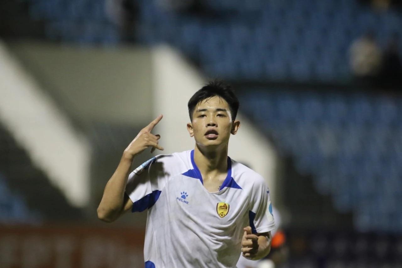 Cúp quốc gia 2023-2024: Đẳng cấp của tuyển thủ quốc gia Nguyễn Đình Bắc - Ảnh 4.