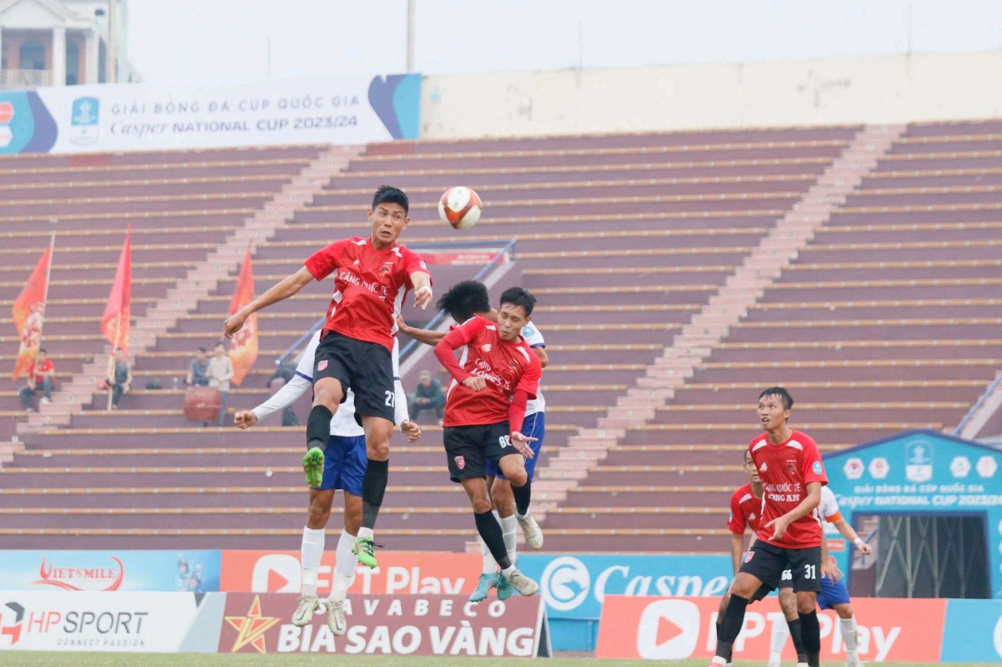 Cúp quốc gia 2023-2024: Đẳng cấp của tuyển thủ quốc gia Nguyễn Đình Bắc - Ảnh 8.