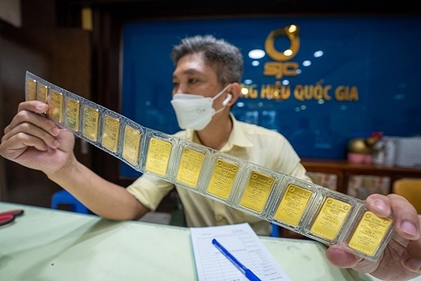 Giá vàng tăng sốc vượt 72 triệu, sếp hội đồng Vàng Thế giới nhắn gì nhà đầu tư nội?