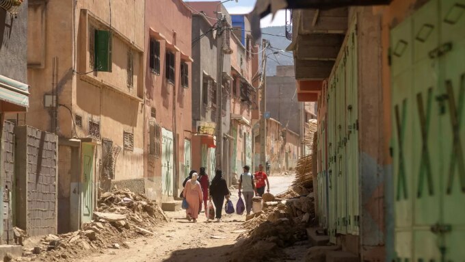 Cảnh đường phố tan hoang ở Marrakesh sau vụ động đất tháng 9. Ảnh: Euronews