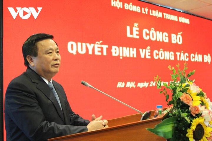 Giám đốc Học viện Chính trị Quốc gia Hồ Chí Minh Nguyễn Xuân Thắng phát biểu.