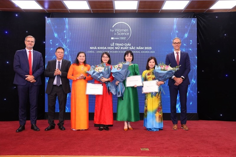 Giải thưởng L’Oréal-UNESCO 2023 vinh danh 3 nhà khoa học nữ xuất sắc