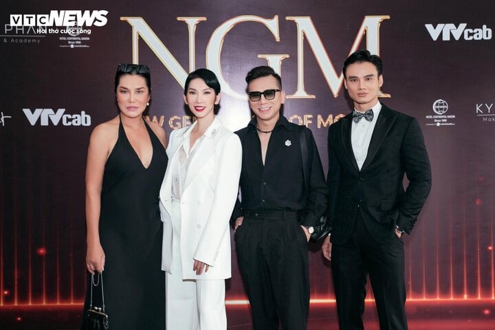Người mẫu Xuân Lan và ông xã Ngọc Lâm cùng hợp tác với Kiengcan Studio để thực hiện dự án "The New Generation of models". (Ảnh: Kiếng Cận)