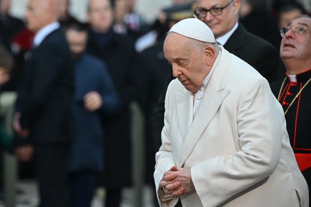 Giáo hoàng Francis lên kế hoạch cho hậu sự, chôn cất ngoài thành Vatican  - Ảnh 1.