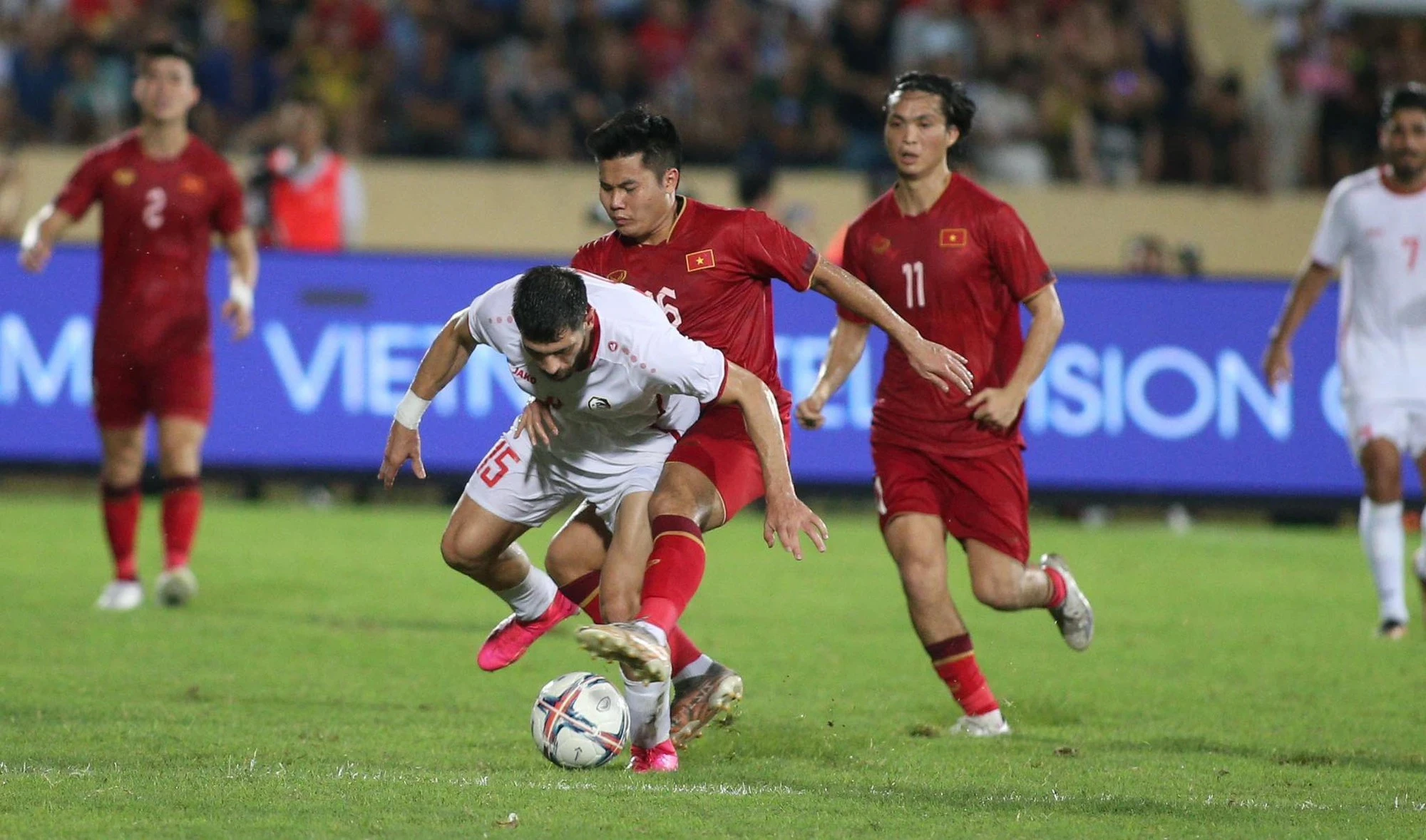 Tại sao đội tuyển Việt Nam được AFC giải ngân gần 5 tỉ đồng khi dự Asian Cup?- Ảnh 2. Tại sao đội tuyển Việt Nam được AFC giải ngân gần 5 tỉ đồng khi dự Asian Cup?- Ảnh 2.