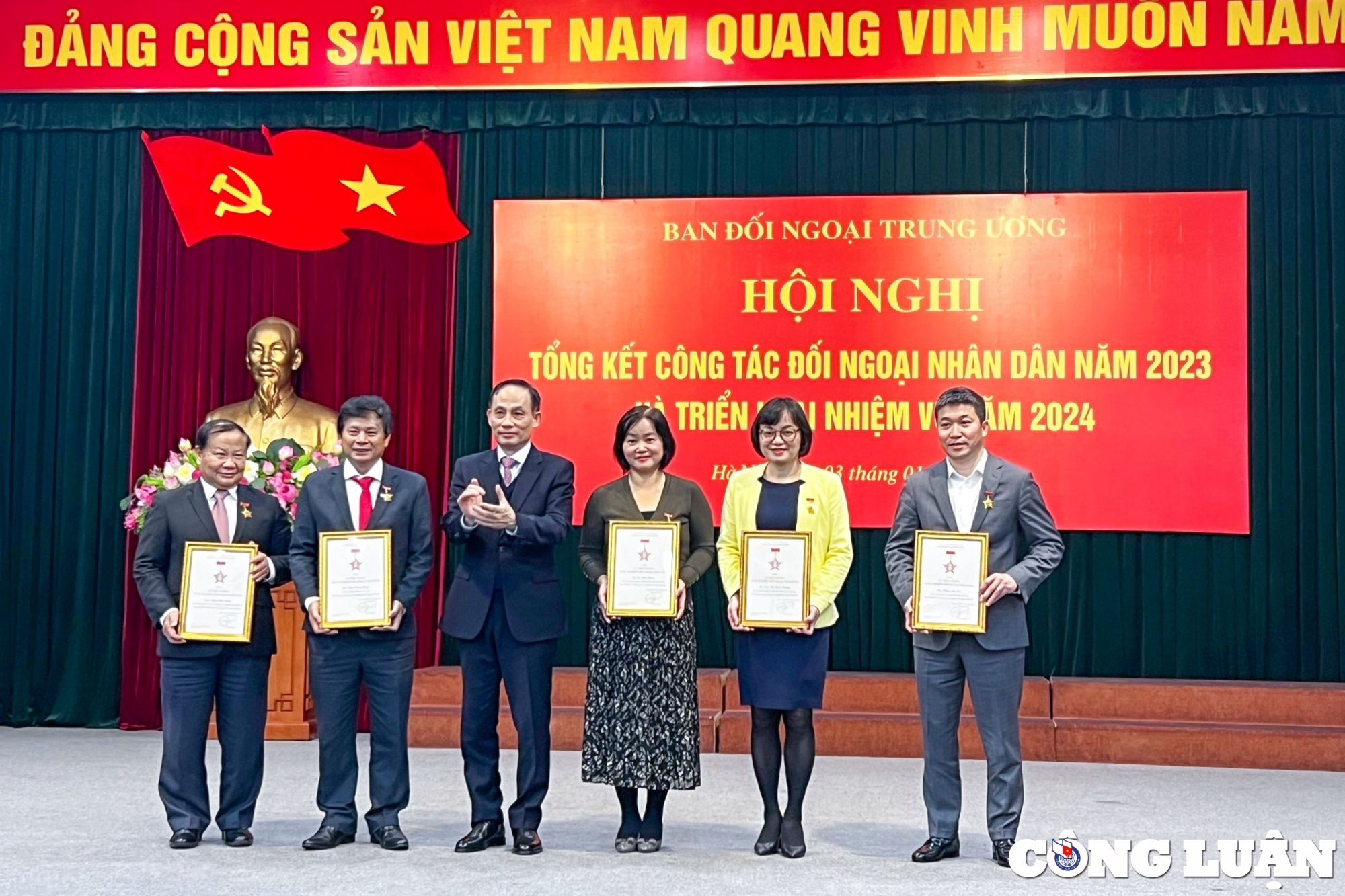 hoi nha bao viet nam nhan nhieu bang khen trong cong tac doi ngoai nhan dan nam 2023 hinh 6