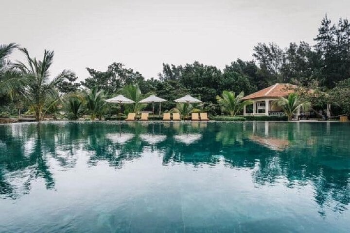 Cách bãi biển chỉ 6 phút đi bộ và tọa lạc trong khu vườn riêng, Poulo Condor Boutique Resort&Spa cung cấp chỗ nghỉ tại thị trấn Côn Đảo.