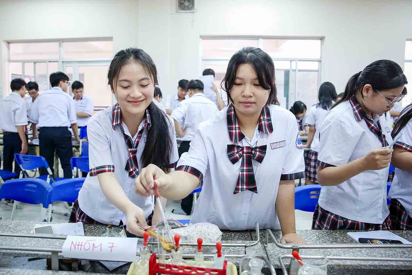 Xu hướng chọn môn thi tốt nghiệp THPT từ năm 2025- Ảnh 2. Xu hướng chọn môn thi tốt nghiệp THPT từ năm 2025- Ảnh 2.