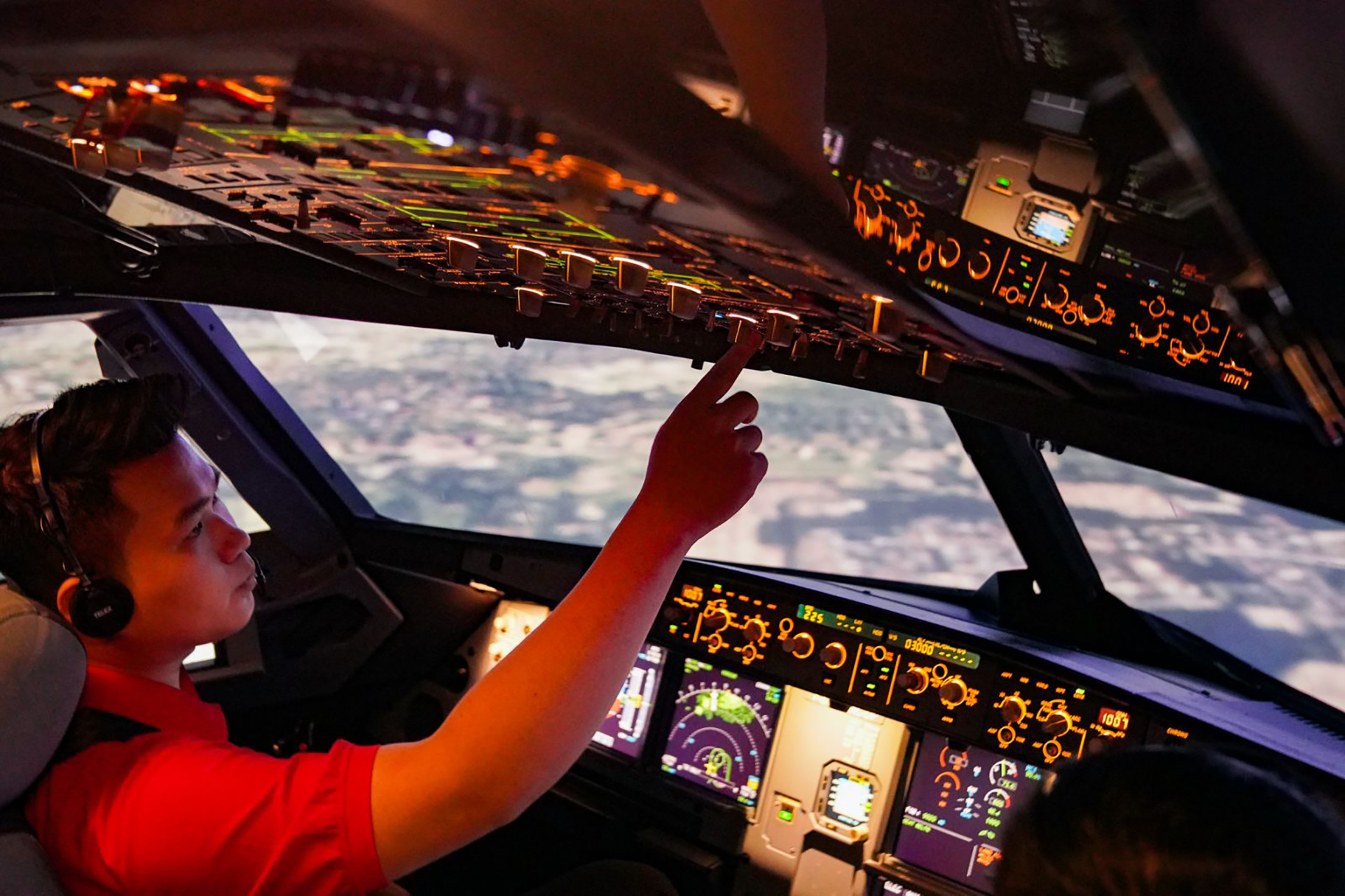 AirlineRatings đánh giá Vietjet thuộc nhóm hãng hàng không an toàn nhất năm 2024- Ảnh 4. AirlineRatings đánh giá Vietjet thuộc nhóm hãng hàng không an toàn nhất năm 2024- Ảnh 4.