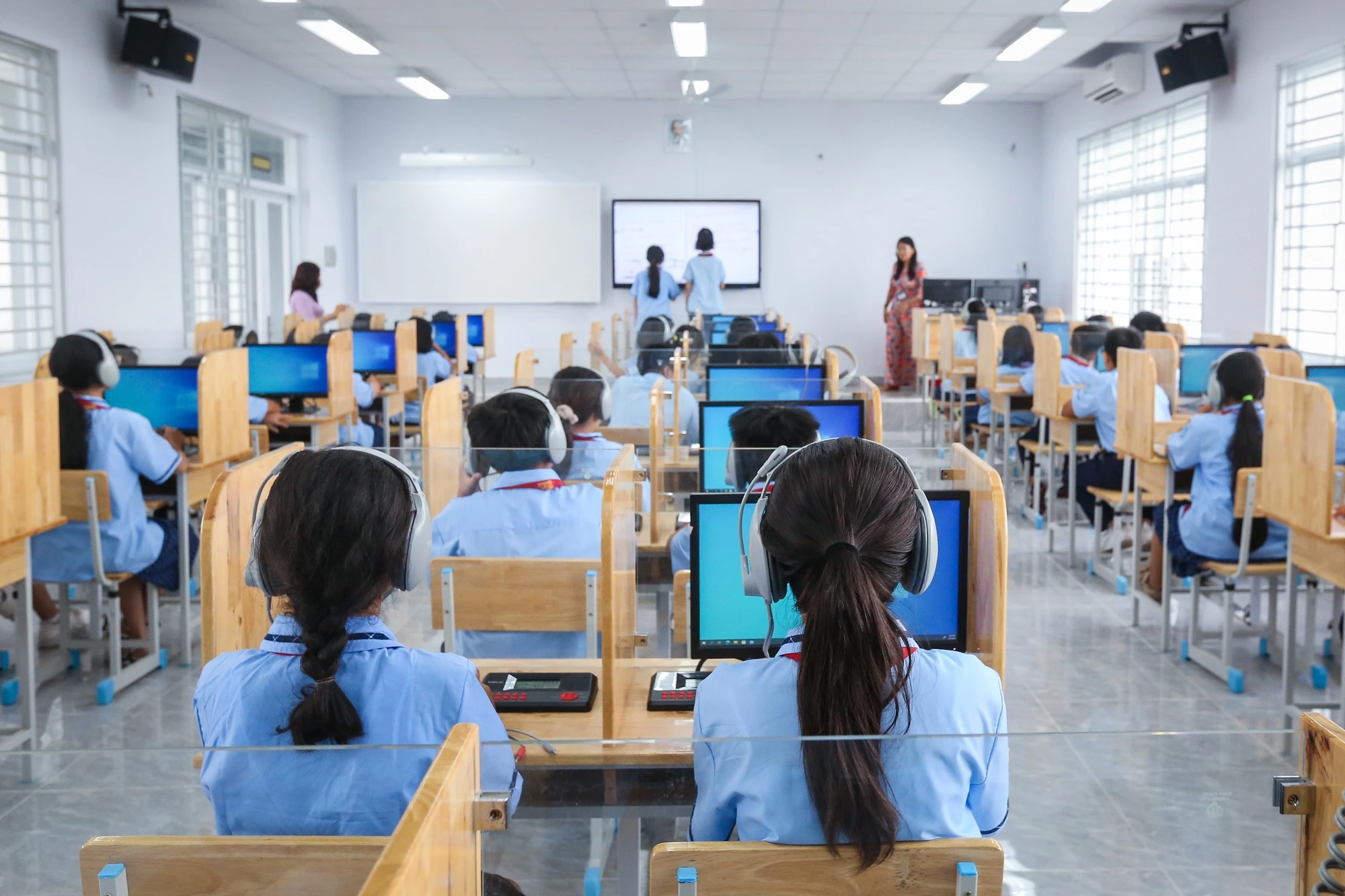 Tuyển mà vẫn thiếu giáo viên, TP.HCM đề ra giải pháp- Ảnh 2. Tuyển mà vẫn thiếu giáo viên, TP.HCM đề ra giải pháp- Ảnh 2.