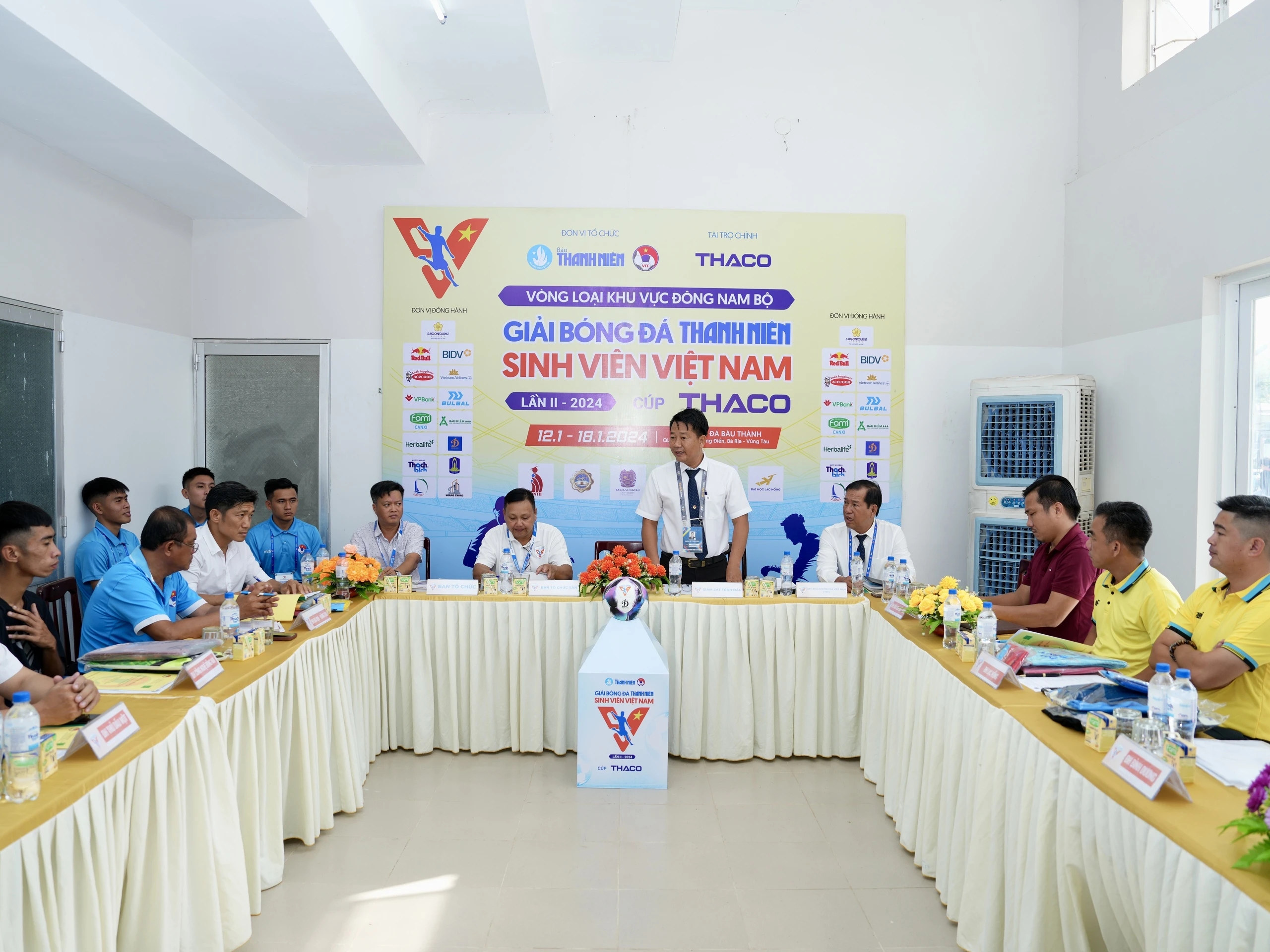 6 đội bóng sẵn sàng 'khoe sắc' tại vòng loại Đông Nam bộ trên sân Bàu Thành- Ảnh 5. 6 đội bóng sẵn sàng 'khoe sắc' tại vòng loại Đông Nam bộ trên sân Bàu Thành- Ảnh 5.