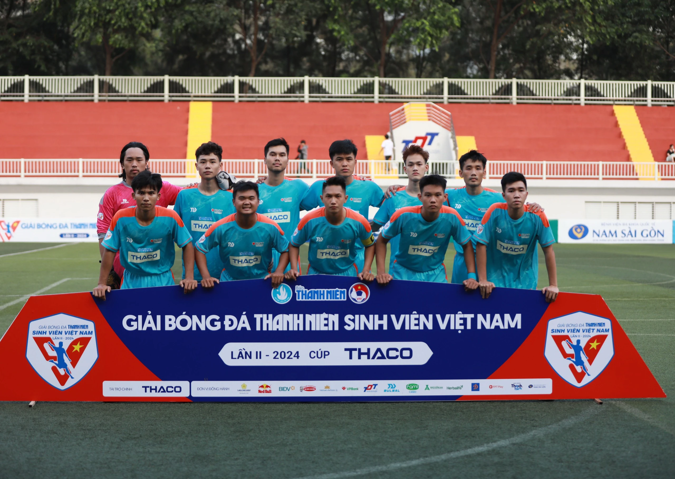 Nỗ lực tuyệt vời của các chàng trai quả cảm Trường ĐH RMIT- Ảnh 6. Nỗ lực tuyệt vời của các chàng trai quả cảm Trường ĐH RMIT- Ảnh 6.