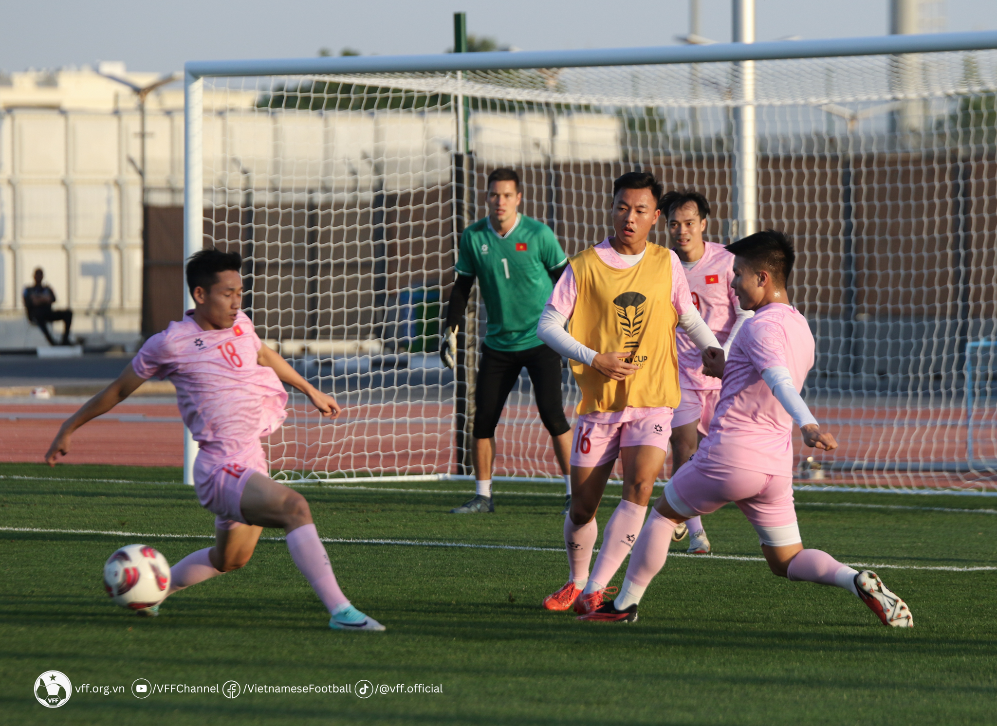 Lịch thi đấu và trực tiếp Asian Cup hôm nay, đội tuyển Việt Nam gặp Nhật Bản- Ảnh 2. Lịch thi đấu và trực tiếp Asian Cup hôm nay, đội tuyển Việt Nam gặp Nhật Bản- Ảnh 2.