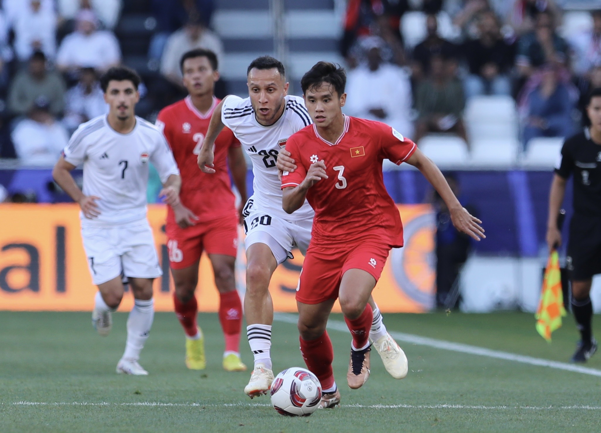 ESPN châu Á: ‘Khi đội tuyển Việt Nam nhìn về tương lai’- Ảnh 3. ESPN châu Á: ‘Khi đội tuyển Việt Nam nhìn về tương lai’- Ảnh 3.