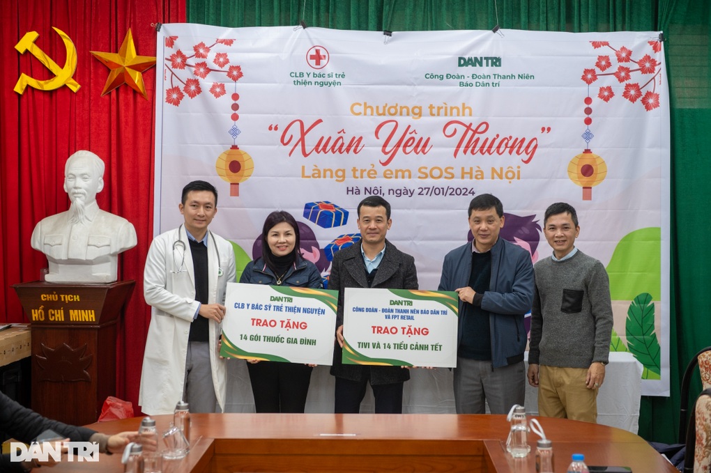 Mang xuân yêu thương đến Làng trẻ em SOS - 5 Mang xuân yêu thương đến Làng trẻ em SOS - 5
