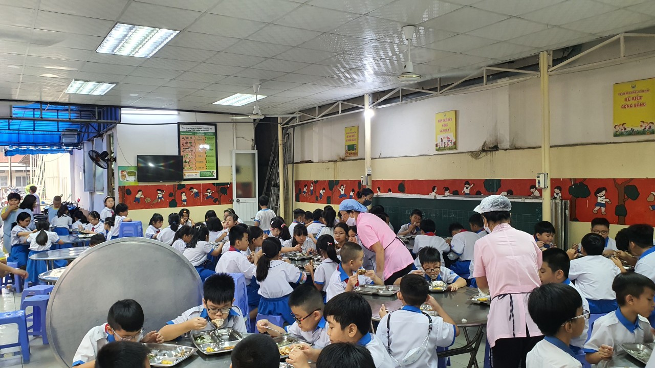 Tết nào cho nhân viên trường học?- Ảnh 2. Tết nào cho nhân viên trường học?- Ảnh 2.