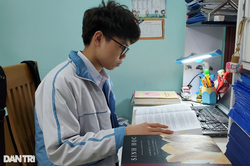 Chuyện về cặp song sinh cùng đạt giải Nhất học sinh giỏi quốc gia - 2 Chuyện về cặp song sinh cùng đạt giải Nhất học sinh giỏi quốc gia - 2