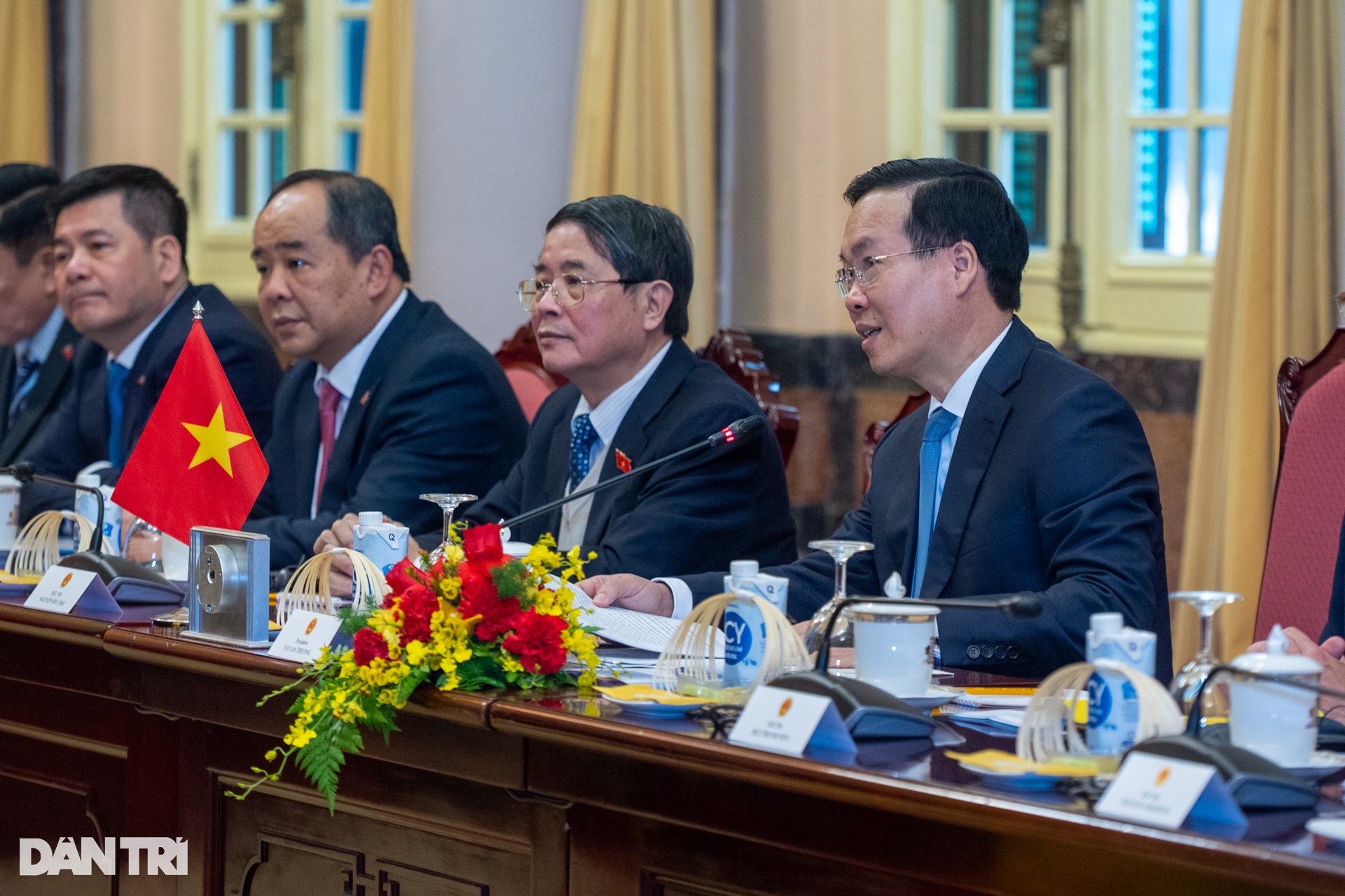 Việt Nam bắn 21 phát đại bác chào đón Tổng thống Philippines - 6 Việt Nam bắn 21 phát đại bác chào đón Tổng thống Philippines - 6