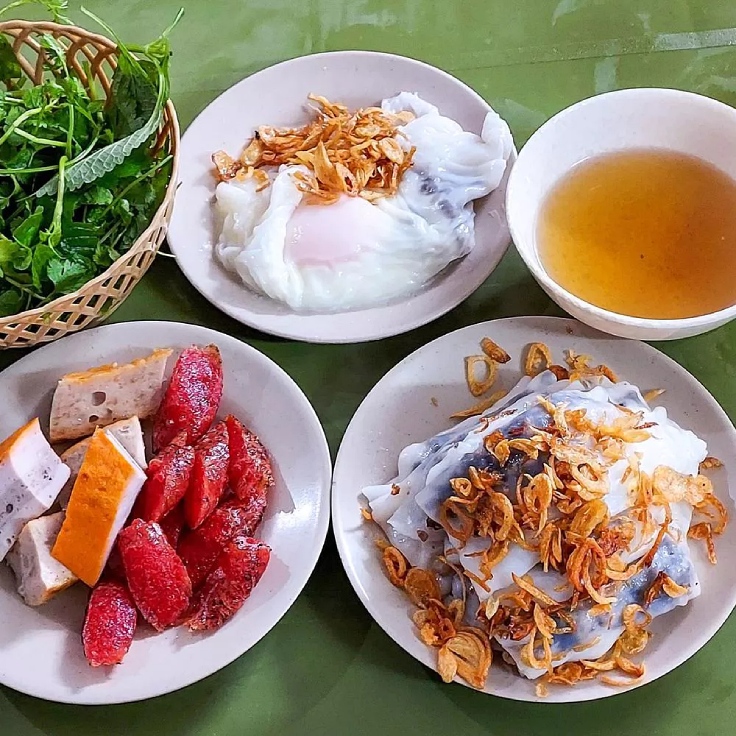 Banh-Cuon-3 - Vietnam.vn Bánh cuốn Bà Xuân là địa chỉ cực quen thuộc với người sành ăn.