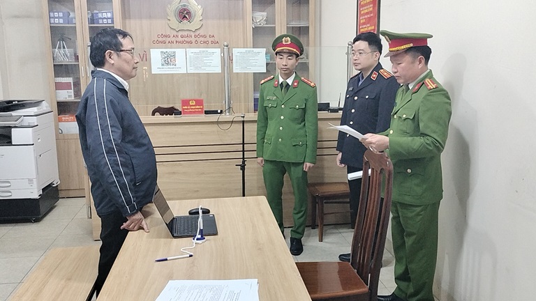 Hải Dương: Bắt tạm giam một giám đốc trốn thuế hơn 10 tỉ đồng- Ảnh 1. Hải Dương: Bắt tạm giam một giám đốc trốn thuế hơn 10 tỉ đồng- Ảnh 1.