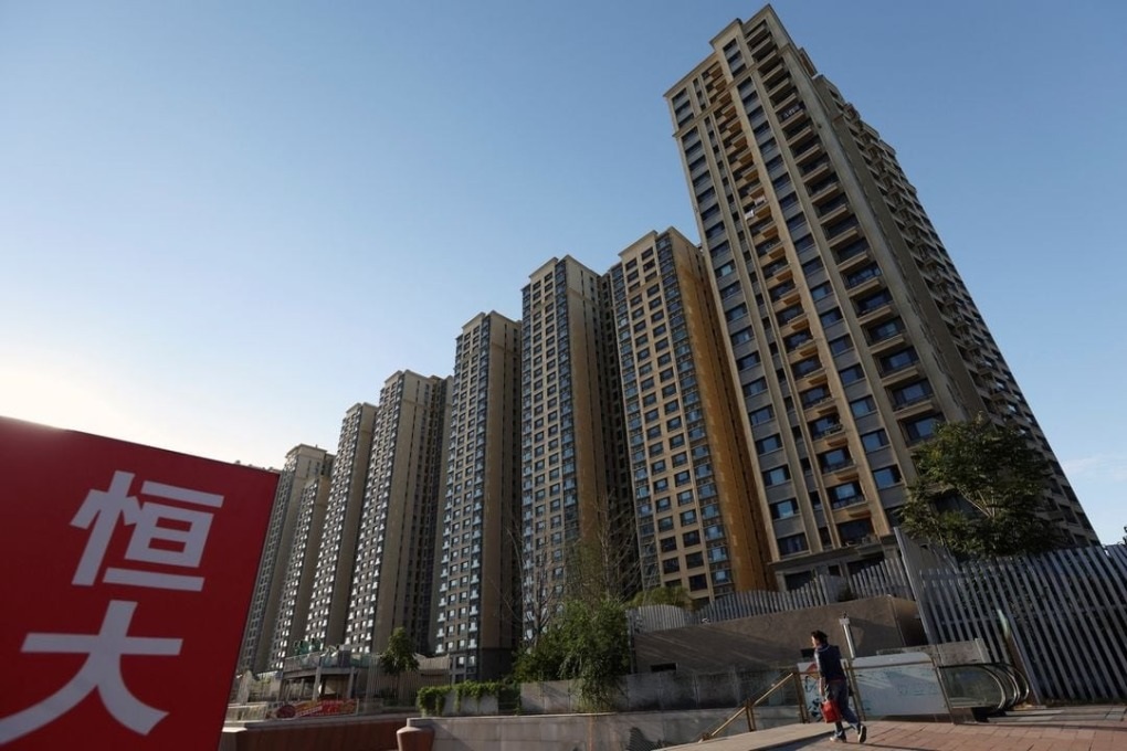 Chúa chổm Evergrande chính thức sụp đổ - 1 Chúa chổm Evergrande chính thức sụp đổ - 1