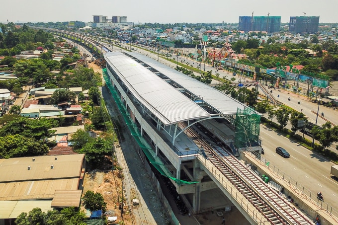 Ga Suối Tiên - một trong 11 ga trên cao của Metro Số 1. Ảnh: Quỳnh Trần