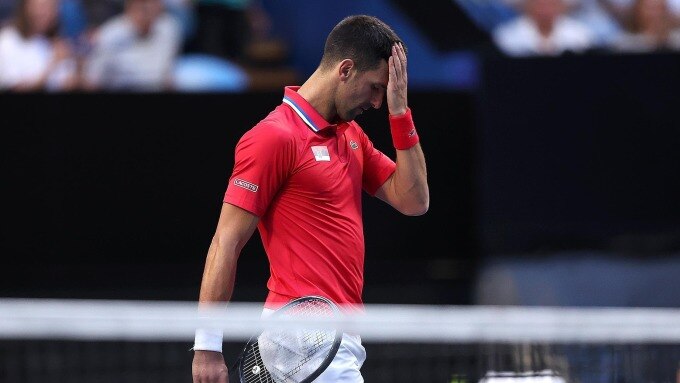 Djokovic chơi dưới sức do chấn thương hôm 3/1, đứt mạch 43 trận thắng liên tiếp tại Australia. Ảnh: AFP