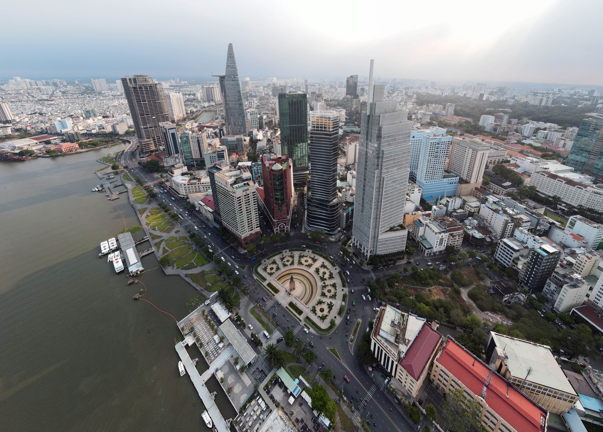 Doanh nghiệp châu Âu xếp Việt Nam trong top 10 điểm đến đầu tư hàng đầu- Ảnh 1. Doanh nghiệp châu Âu xếp Việt Nam trong top 10 điểm đến đầu tư hàng đầu- Ảnh 1.