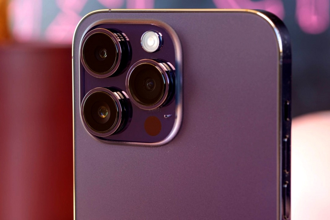 iPhone 16 Pro Max sẽ có camera 'siêu khủng'