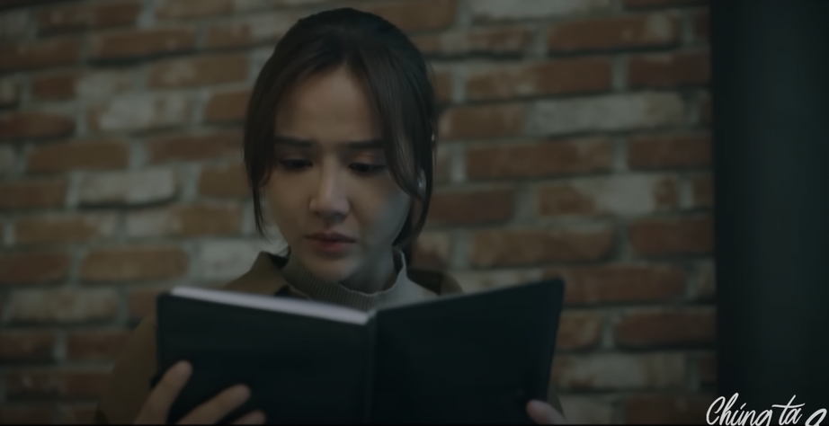 Dương phát hiện ra sự thật khi đọc nhật ký của ông Quảng/ Dương phát hiện ra sự thật khi đọc nhật ký của ông Quảng/