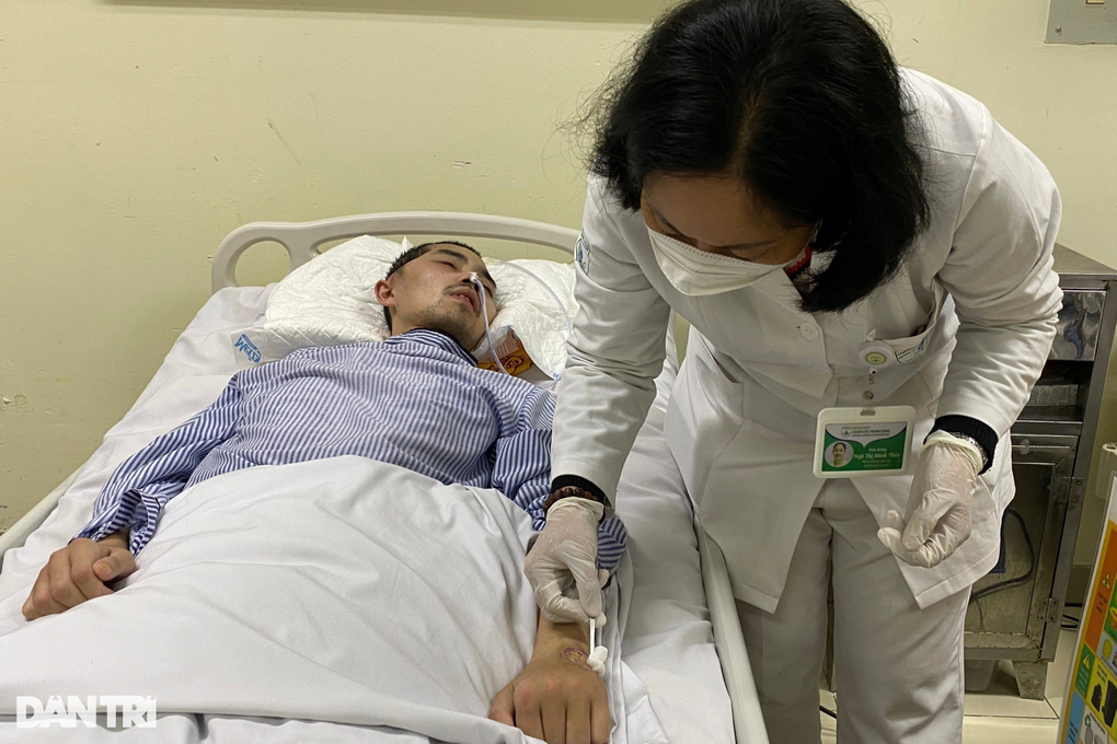 Em chỉ có đứa con này, cầu xin cô bác cứu giúp! - 1 Em chỉ có đứa con này, cầu xin cô bác cứu giúp! - 1