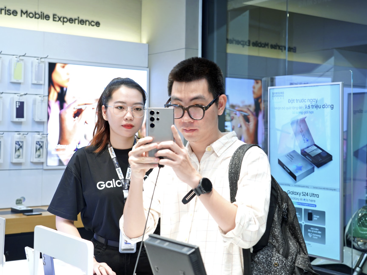 Galaxy S24 series mở bán tại Việt Nam- Ảnh 1. Galaxy S24 series mở bán tại Việt Nam- Ảnh 1.