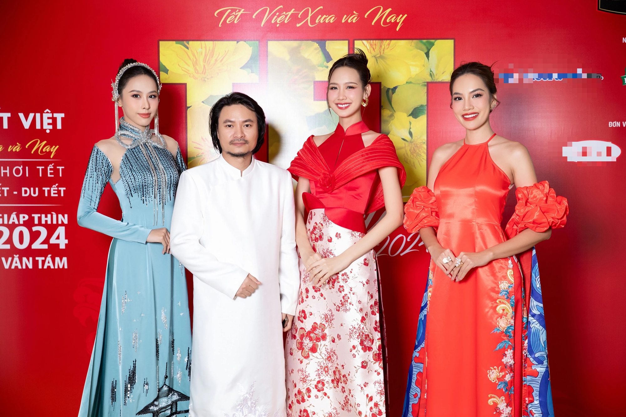 Hoa hậu Bảo Ngọc cùng Đạo diễn Hoàng Nhật Nam, Hoa hậu Lê Hoàng Phương, Á hậu Ngọc Hằng tham gia Họp báo giới thiệu Lễ hội Tết Việt 2024 Hoa hậu Bảo Ngọc cùng Đạo diễn Hoàng Nhật Nam, Hoa hậu Lê Hoàng Phương, Á hậu Ngọc Hằng tham gia Họp báo giới thiệu Lễ hội Tết Việt 2024