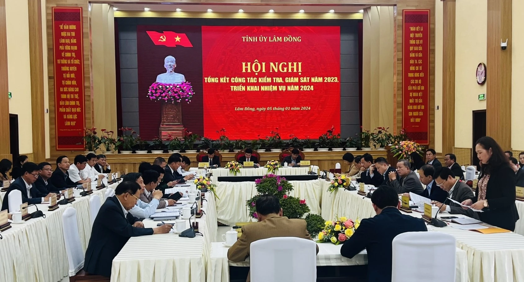 Lâm Đồng kỷ luật 21 đảng viên sai phạm trong năm 2023- Ảnh 1. Lâm Đồng kỷ luật 21 đảng viên sai phạm trong năm 2023- Ảnh 1.